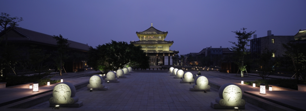 海口鴻洲埃德瑞皇家園林酒店夜景